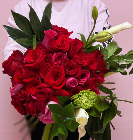 The Creator's Touch - Premium Designer’s Choice Bouquet