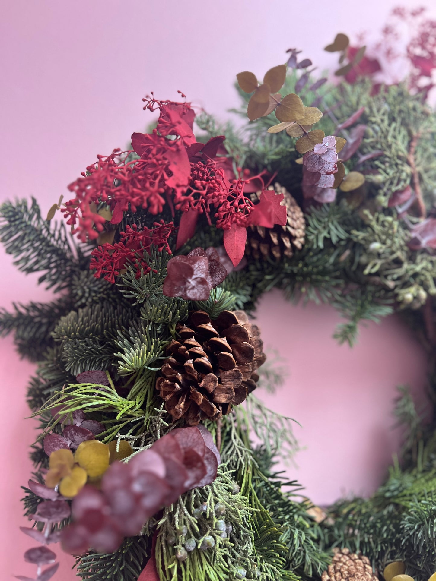 Live Fresh Holiday Wreaths - Holiday Special  20"