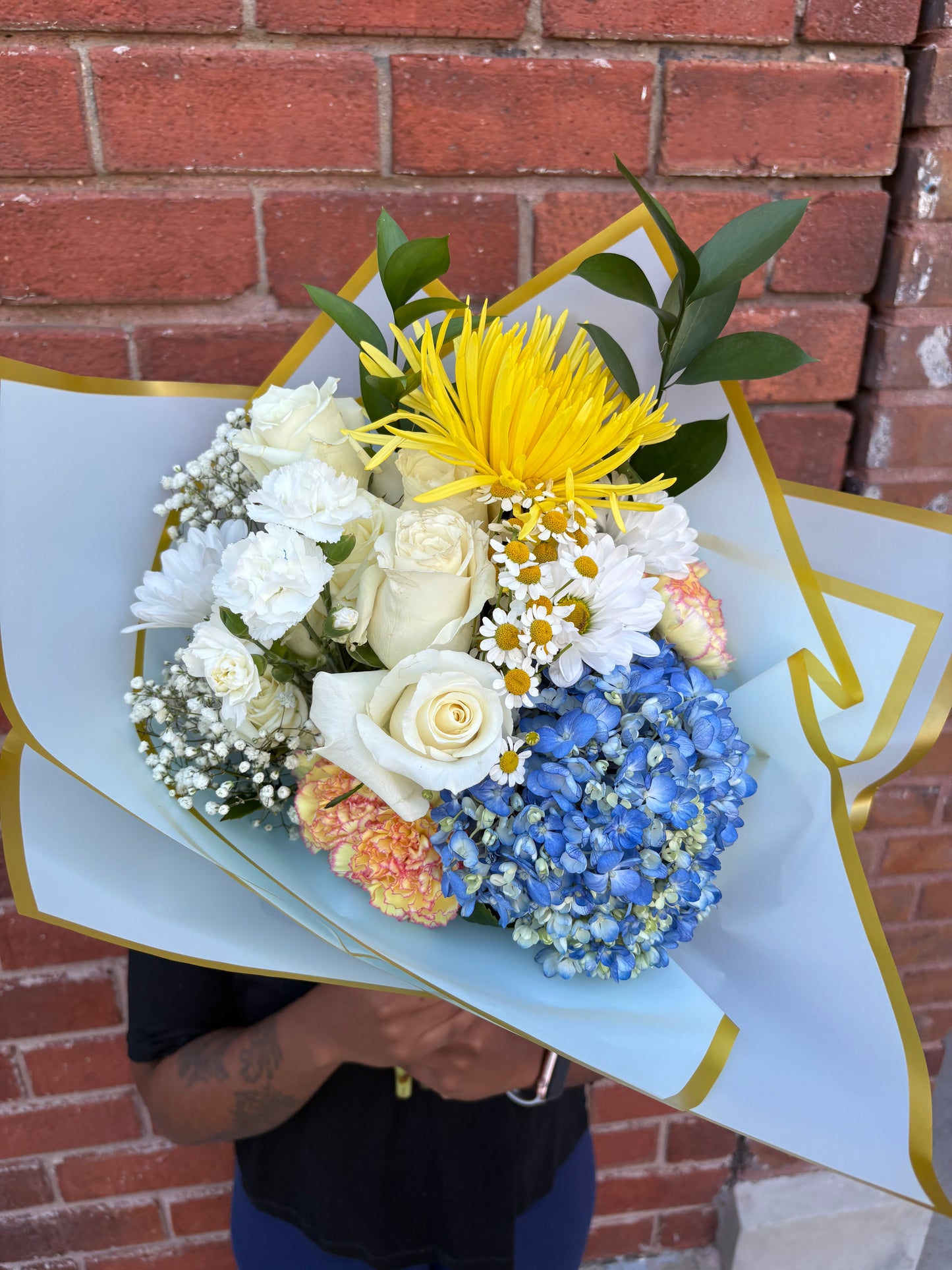 Crowned In Light - Premium Bouquet
